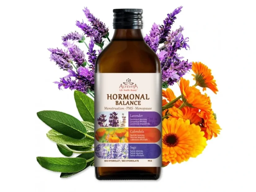 Zmes bio hydrolátov Altevita Hormonal Balance s levanduľou, šalviou a nechtíkom na podporu hormonálnej rovnováhy Zmes bio hydrolátov Altevita Hormonal Balance s levanduľou, šalviou a nechtíkom na podporu hormonálnej rovnováhy